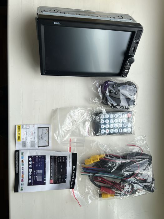 Автомагнитола Car Radio 7018