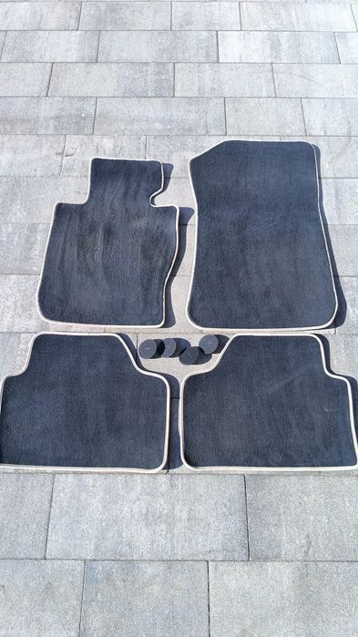 Dywaniki welurowe Bmw X1 E84