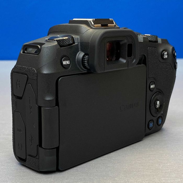 Canon EOS RP (Corpo) - 26.2MP