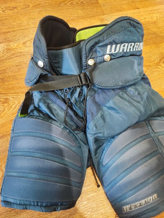 Хокейна форма,захист