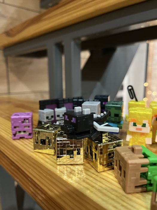 Фігурки кіндер джой дивні дива майнкрафт kinder joy minecraft