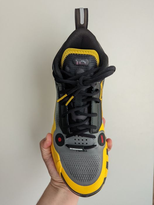Li-Ning Wade of Wade 10 Caution US11 (трошки маломірять) - ідеал