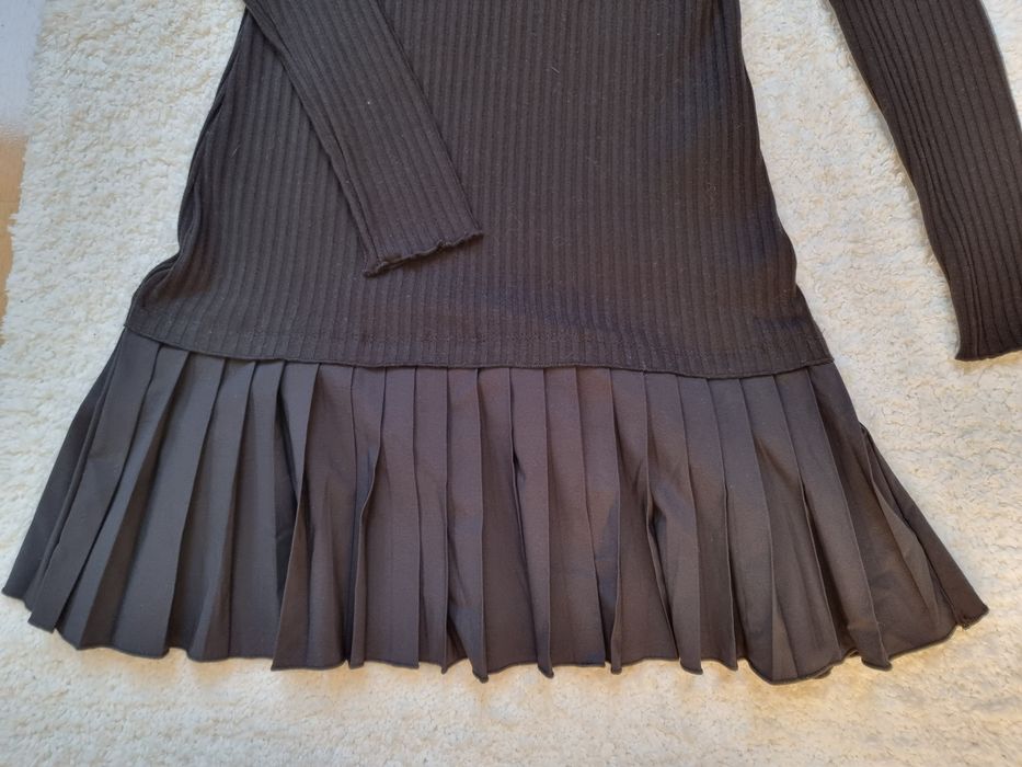 Czarna sukienka z plisowaniem Reserved S nowa z metką