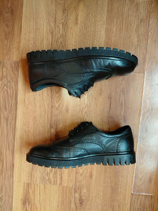 АКЦІЯ. Рр 43 WELFARE оригінал фірмові шкіряні туфлі броги