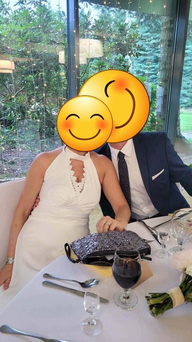 Suknia Ślubna z dopinanym trenem