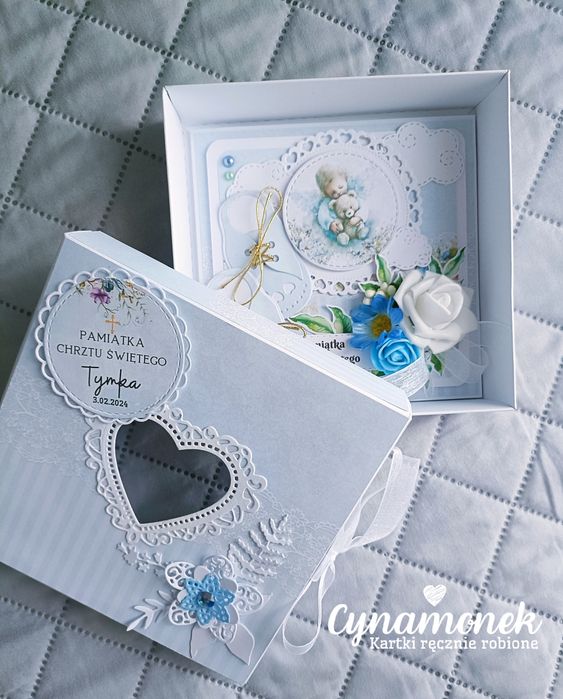 Kartka na chrzest w pudełku