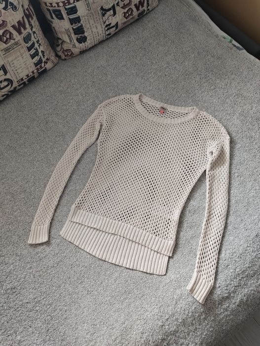 Kremowo-beżowy siateczkowy ażurowy sweterek błyszcząca nitka ONLY r. S