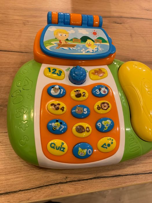 Telefon zabawka interaktywny