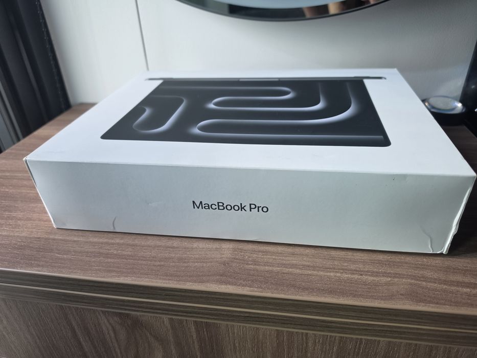 Apple MacBook Pro 14" M3 Pro 18ram 512GB SSD / Space Gray | Jak Nowy! Faktura, Box