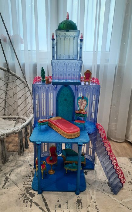 Barbie diamentowy zamek- The Diamond Castle