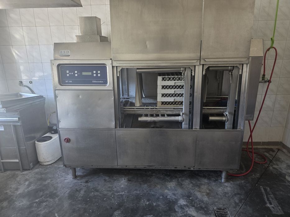 Zmywarka przemysłowa tunelowa Electrolux WT150