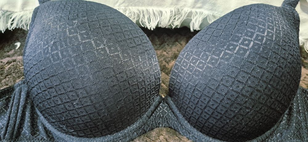 Biustonosz push up