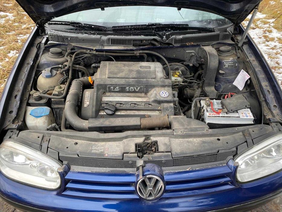 VW Golf 1.4 16v klima 2 komplety kół