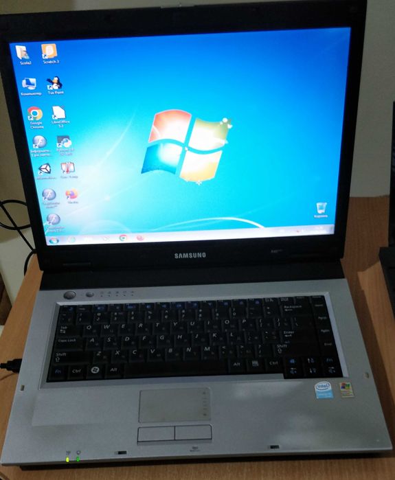 Ноутбук Samsung R40 plus
