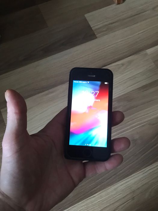 Iphone 5s 16 gb повністю робочий