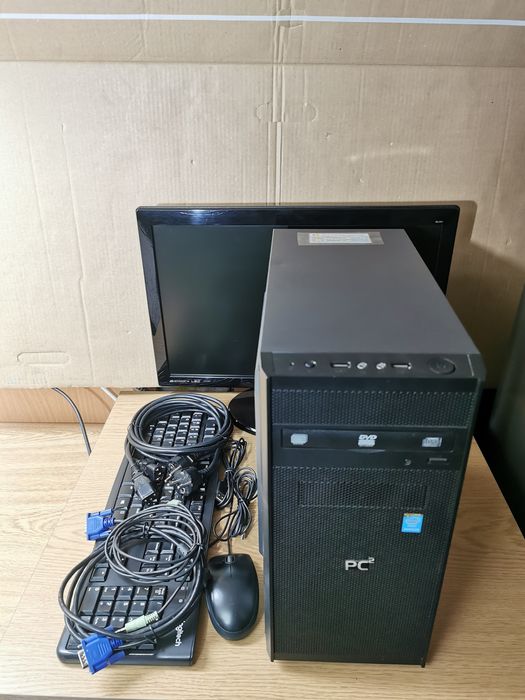 Komputer + monitor + klaw + mysz (Windows 11, 12 GB RAM, SSD 480GB)