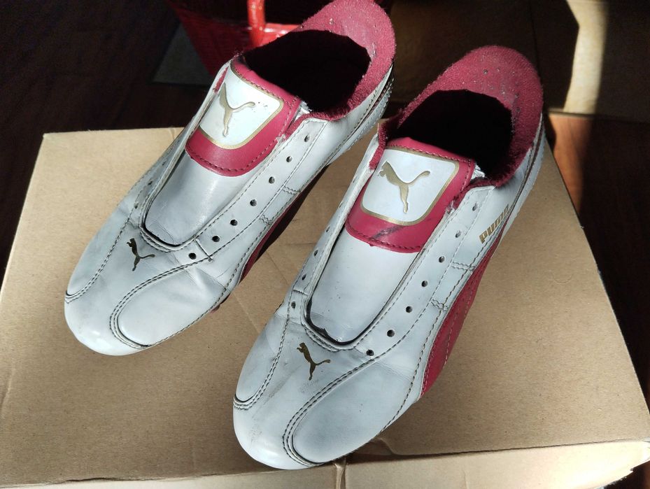 Buty piłkarskie, korki Puma roz. 37,5