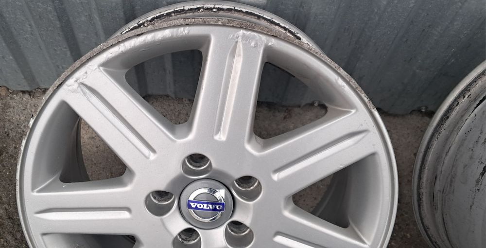 Felgi Aluminiowe Komplet 16 Cali Volvo C40 S40 V50  6.5" x 16" ET 52,5
