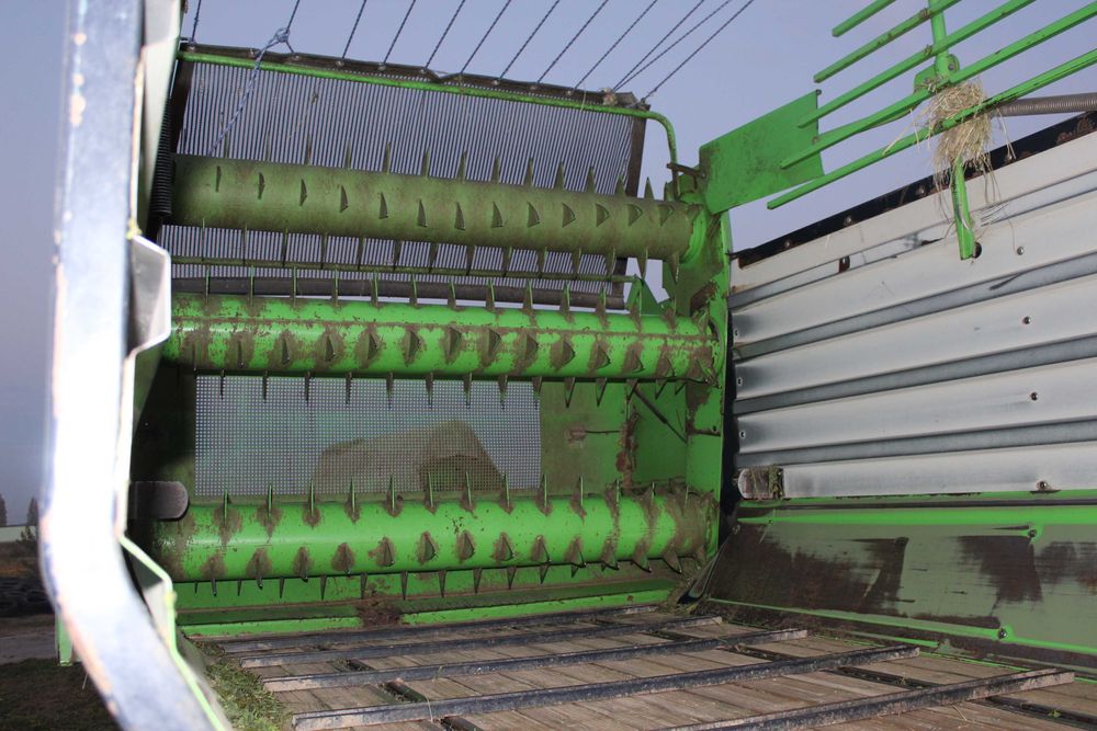 Przyczepa samozbierająca DEUTZ FAHR