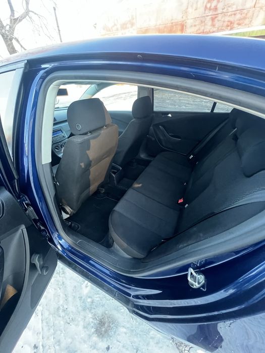 Продам пасат б6 1.6 мпі