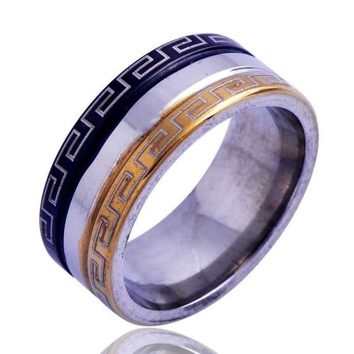 conjunto de anéis em aço novos