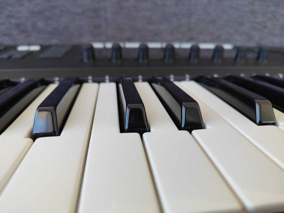 Native Instruments Komplete Kontrol S61 MK2