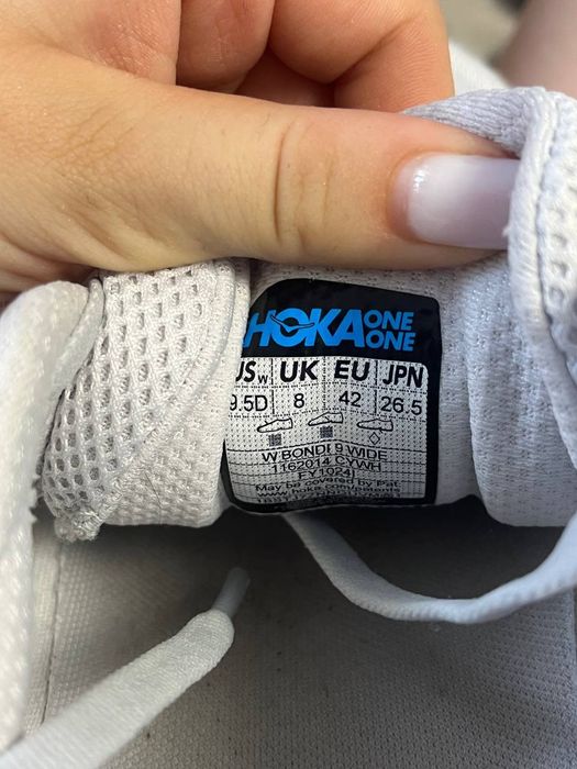Кросівки жіночі  Hoka Bondi 9 (38,5; 40,5; 41; 42; 42,5)