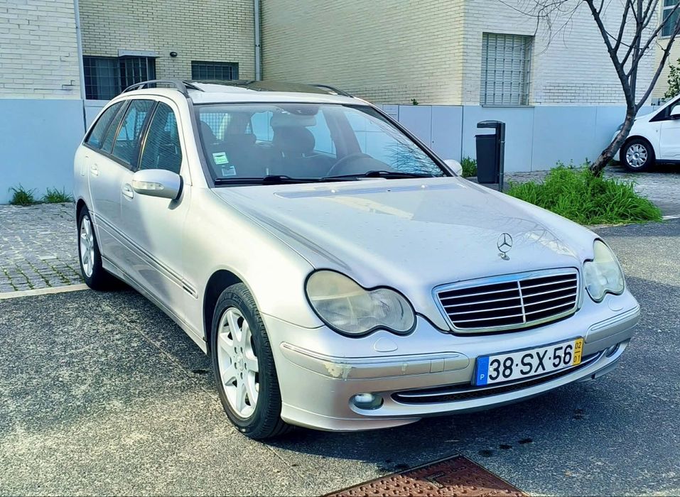 Mercedes-Bensz C240 V6 2002 AVANTGART