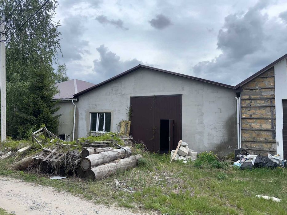 Продаж приміщення під склад, автосервіс, виробництво. с. Бузова Житомирська трасса 15км до Окружної