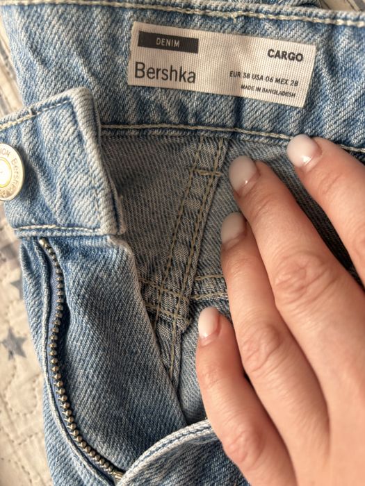 Джинси жіночі