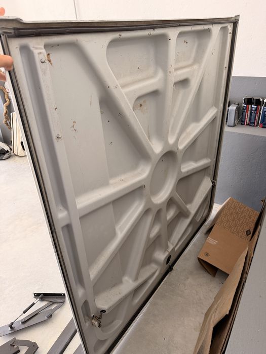 Hardtop Toyota Hilux Vigo Cabine Dupla (2005-2015) – Fibra de Vidro Branca,