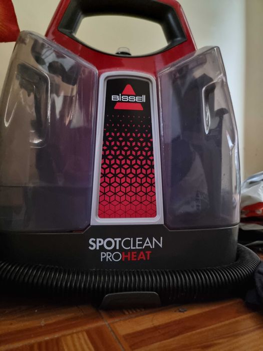 Máquina de Limpeza / Aspirador Bisset ProClean remove nódoas, cheiros e ácaros , ofás, colchões, cadeiras, tapetes e estofos de carro