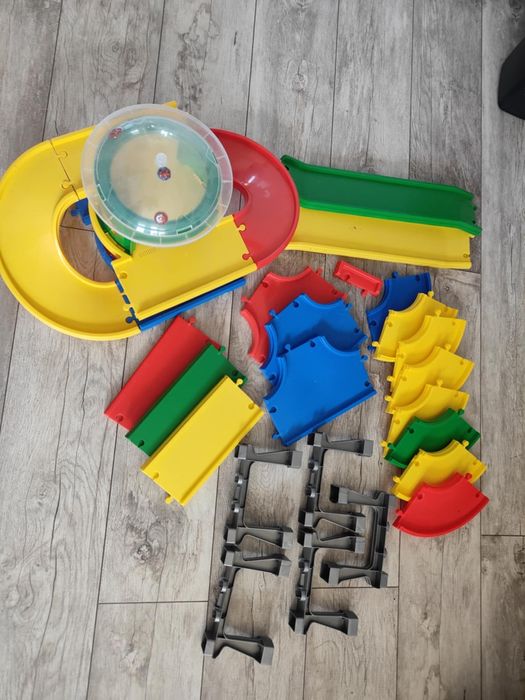 Tor Wader mega garaż na samochody