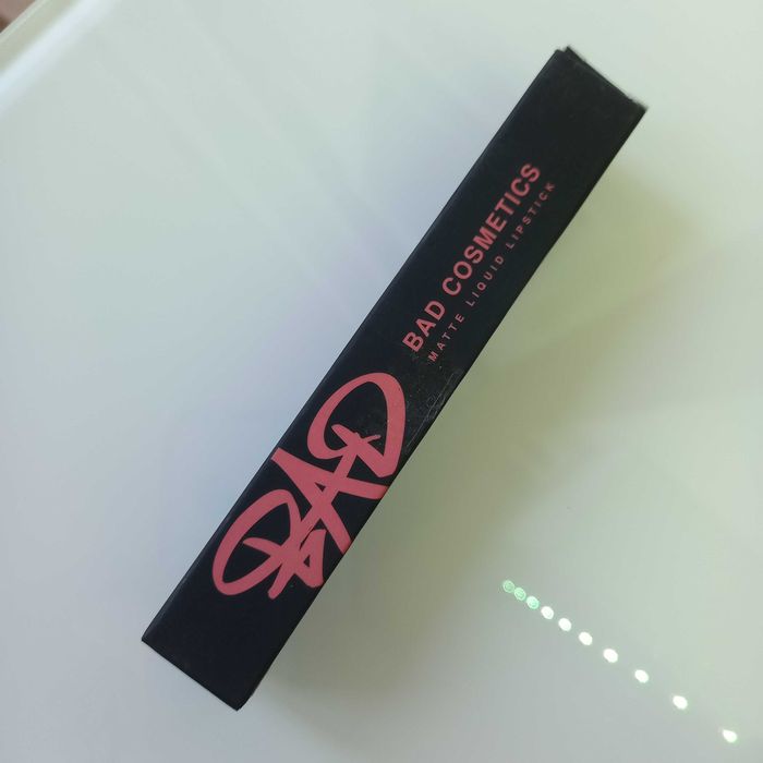 BAD Matte Liquid Lipstick No Games pomadka matowa