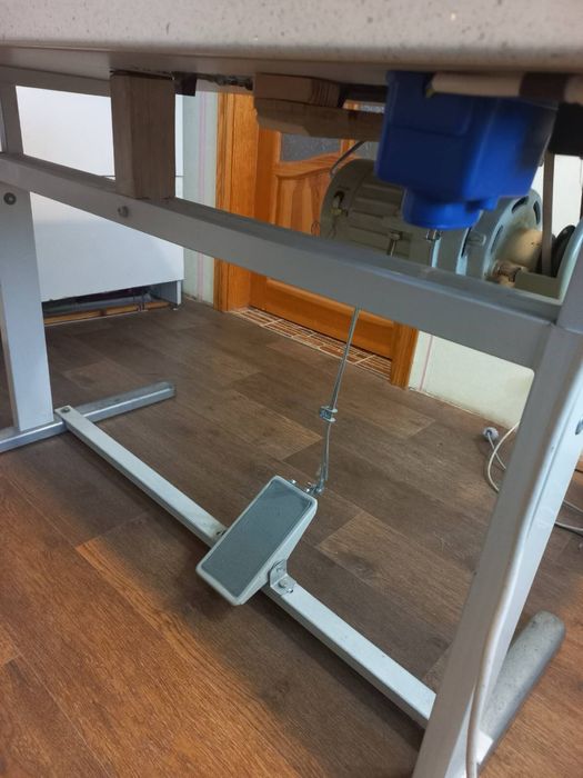 Професійна швейна машина 26-го класу