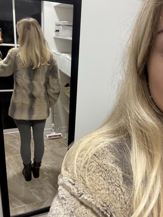 Шуба натуральна на молніі