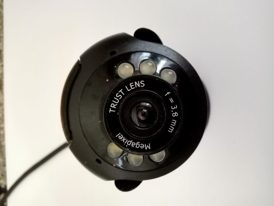 Web cam TRUST Lens: 400 грн. - Периферійні пристрої Гаї-Гречинські на Olx