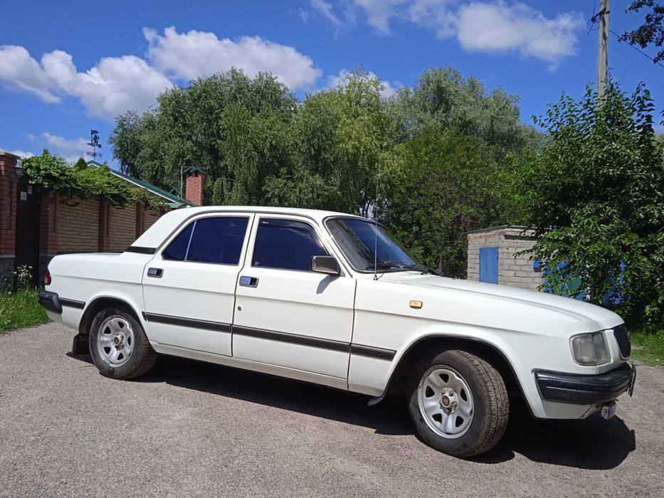 Продам  автомобиль Волга ГАЗ 31 10