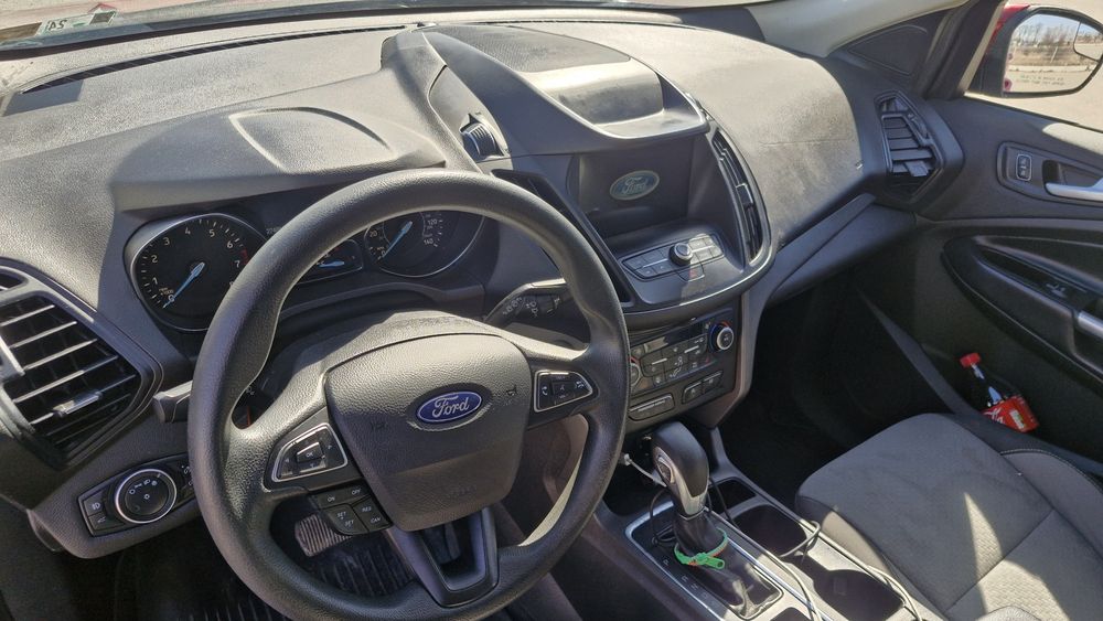 Продам Ford Escape 1.5