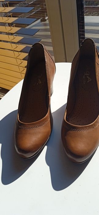 44.buty damskie Aga r.39