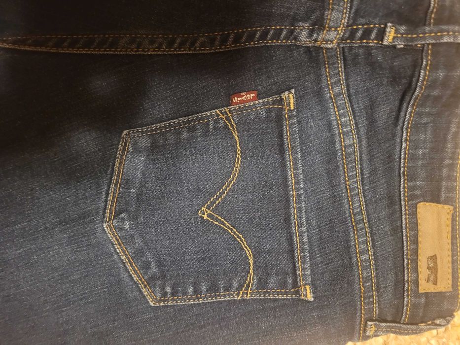 levis prosta nogawka 29