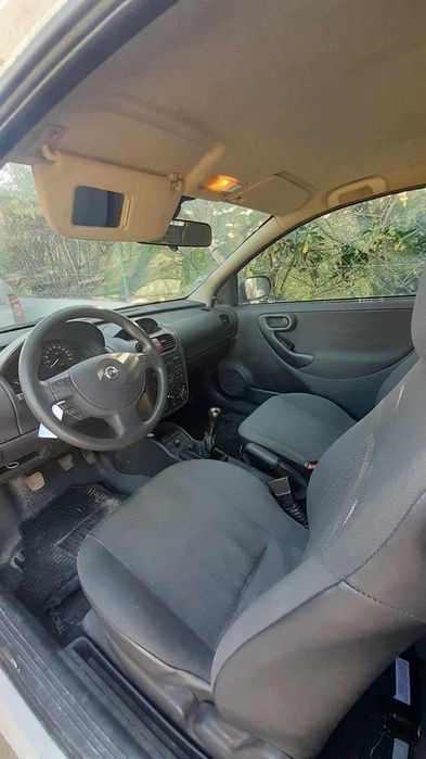 Carro Opel corsa