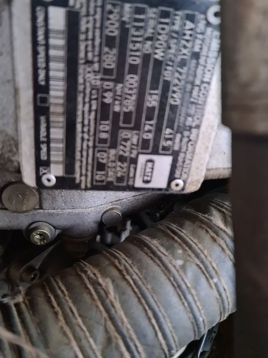 Silnik hatz 1d90w