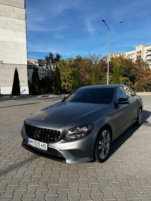 Mercedes-Benz C-Class