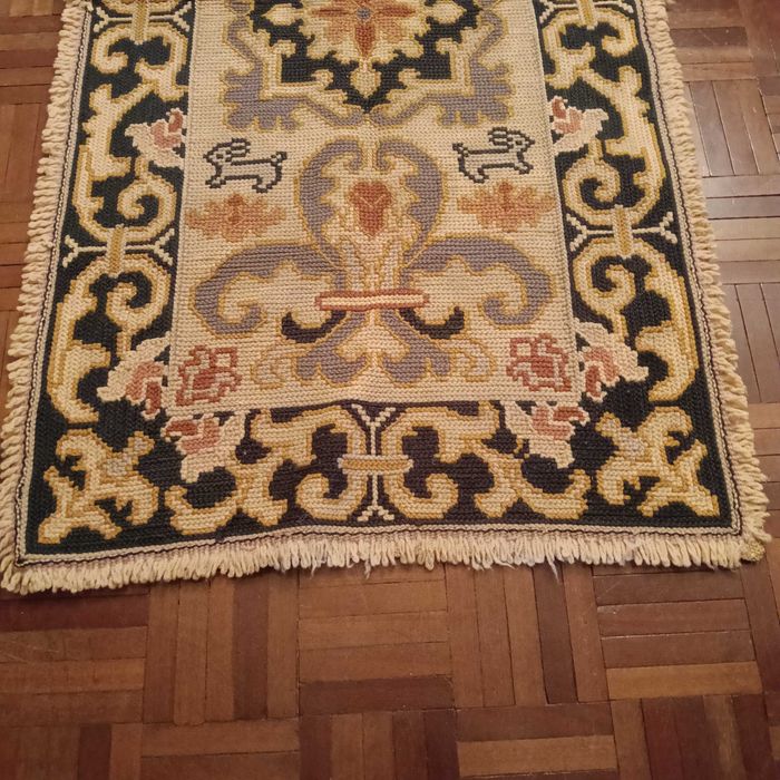 Vendo tapetes de Arraiolos
