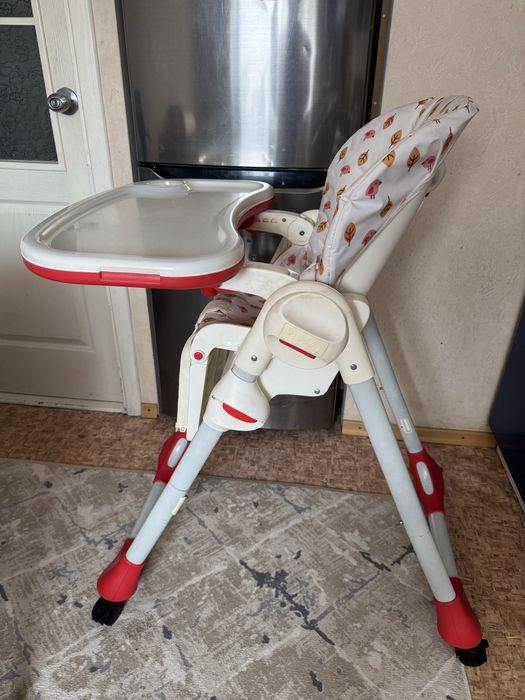 Стільчик для годування Chicco Polly 2 в 1.