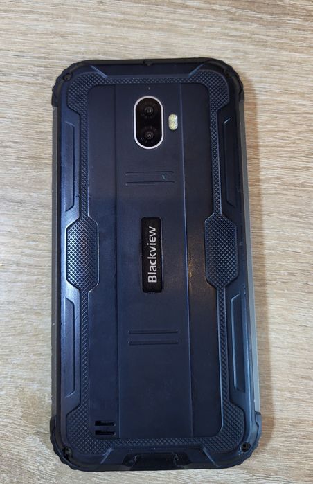 Телефон Blackview BV5900 3/32Гб