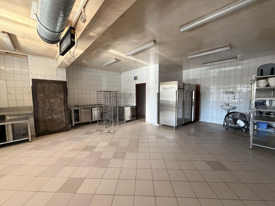 Lublin Lokal 200 M2 lub nawet 300 m2  dla firmy gastronomicznej /  obo