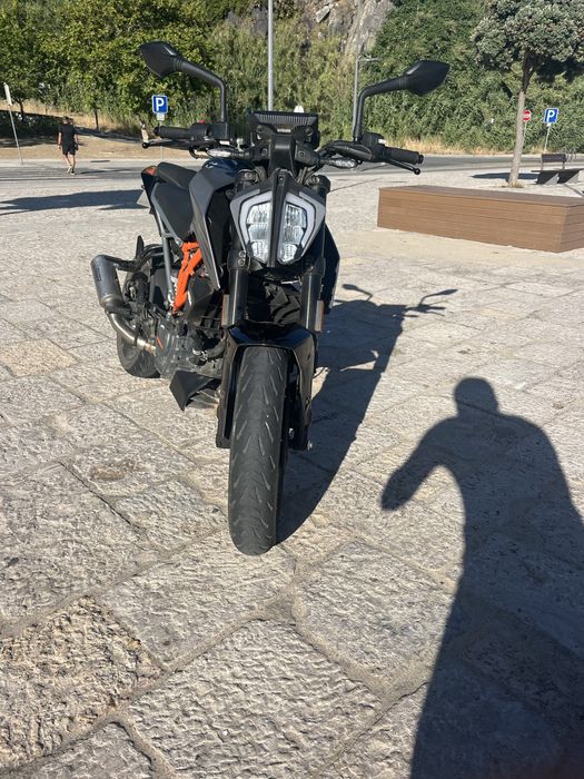 Duke 125 como nova