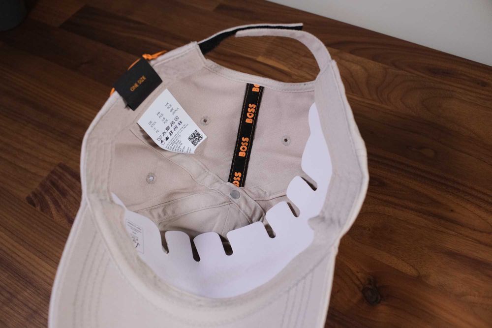 Boné Hugo boss (novo)